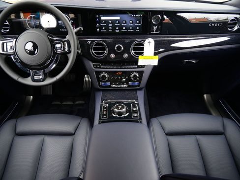 New 2026 Rolls-Royce Ghost Extended image 4
