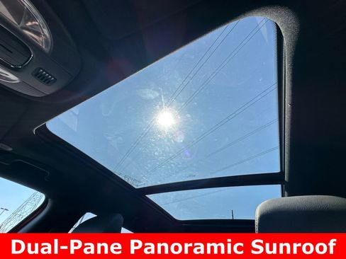 New 2025 Jeep Compass Limited w/ Sun & Sound Group AWD/4WD image 3