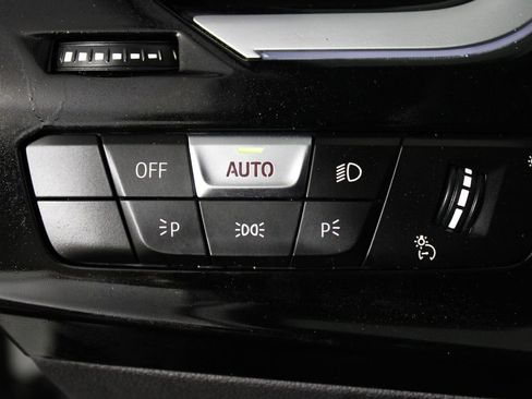 Used 2020 BMW Z4 M40i w/ Executive Package image 15