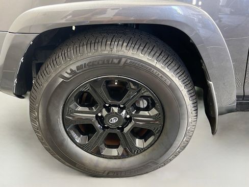 Used 2019 Toyota 4Runner SR5 image 13