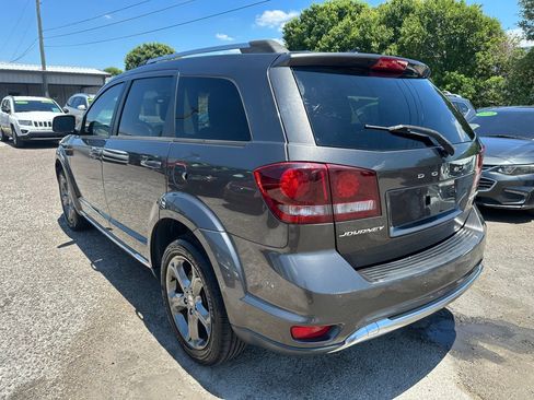 Used 2015 Dodge Journey Crossroad w/ Flexible Seating Group FWD image 4