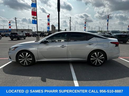 Used 2020 Nissan Altima 2.5 SR w/ Premium Package FWD image 6