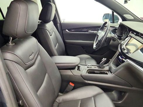 Used 2020 Cadillac XT6 Premium Luxury AWD/4WD image 26