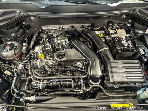 Used 2024 Volkswagen Taos S image 25