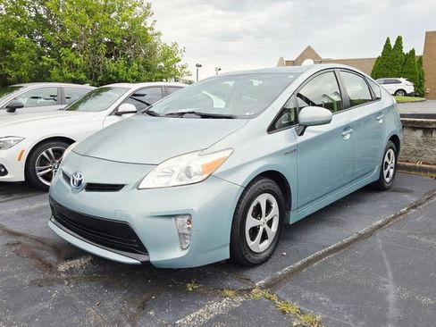 Used 2013 Toyota Prius Three FWD image 3
