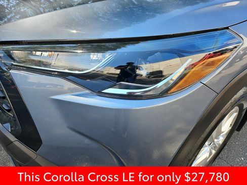 Used 2024 Toyota Corolla Cross LE w/ Moonroof Package AWD/4WD image 13