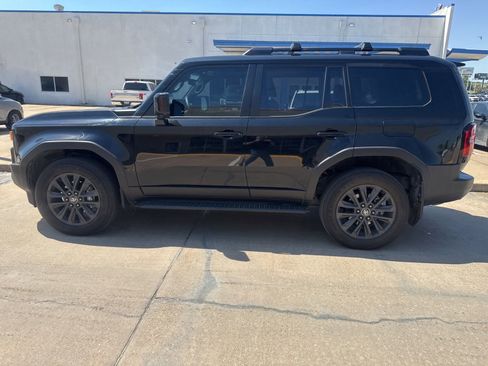 Used 2024 Toyota Land Cruiser w/ Premium Package AWD/4WD image 4