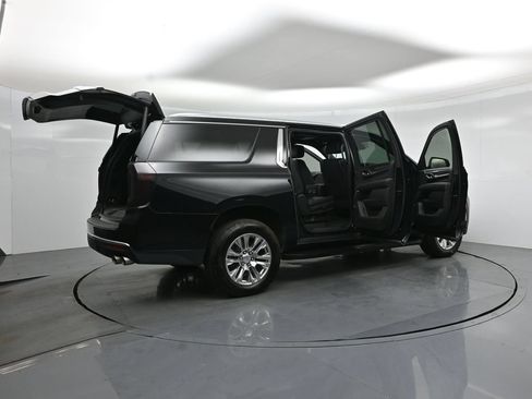Used 2021 GMC Yukon XL Denali AWD/4WD image 6