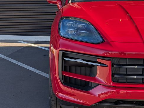 New 2026 Porsche Cayenne E-Hybrid image 12