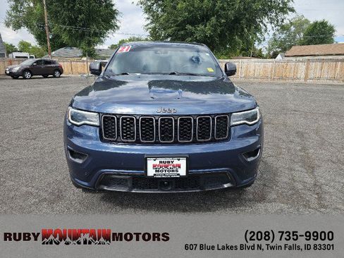 Used 2021 Jeep Grand Cherokee Limited AWD/4WD image 2