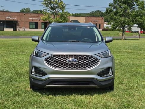 Used 2024 Ford Edge SEL w/ Convenience Package AWD/4WD image 16
