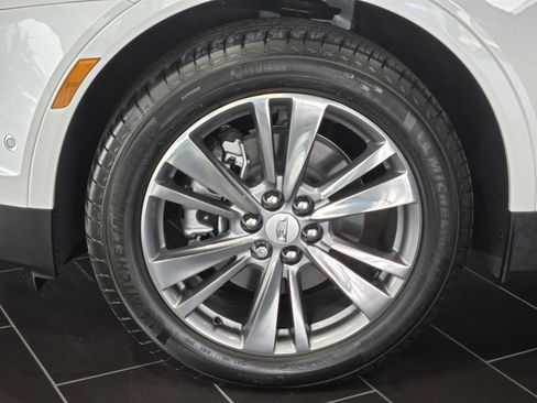 New 2025 Cadillac XT5 Premium Luxury w/ Technology Package image 8