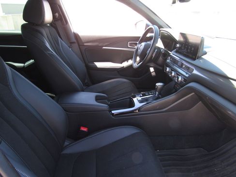 Certified 2023 Acura Integra A-Spec FWD image 9