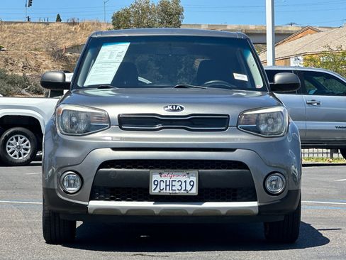 Used 2019 Kia Soul + FWD image 7