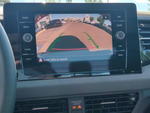 New 2025 Volkswagen Jetta SE image 14