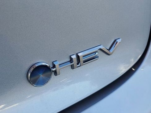 Used 2026 Toyota Prius LE image 6