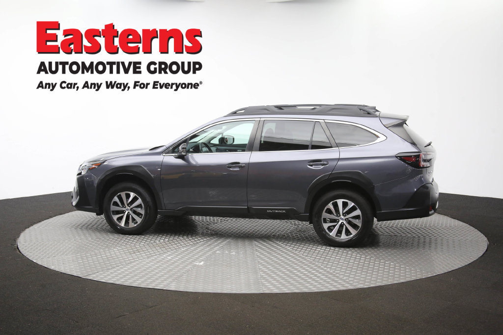 Used 2023 Subaru Outback Premium AWD/4WD image 60