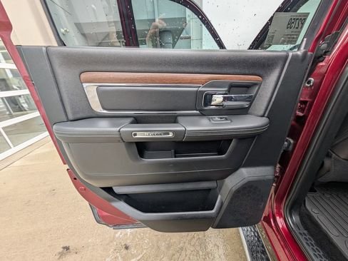 Used 2016 RAM 1500 Laramie w/ Convenience Group image 43