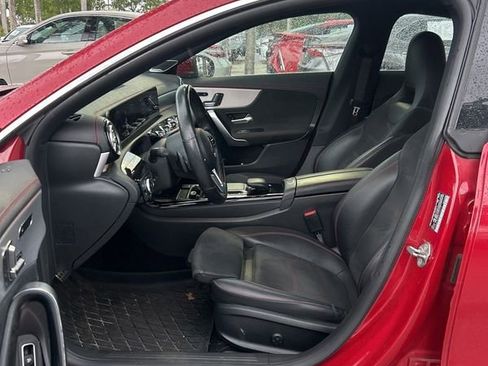 Used 2021 Mercedes-Benz CLA 250 4MATIC image 3