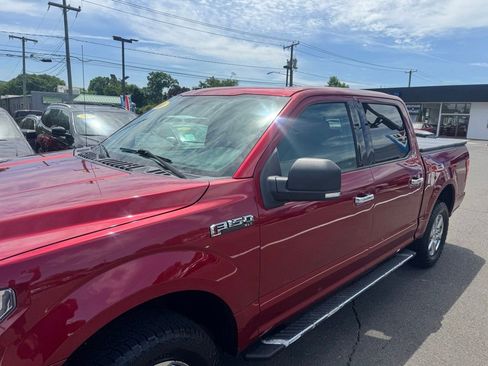 Used 2018 Ford F150 XLT w/ Equipment Group 302A Luxury AWD/4WD image 11
