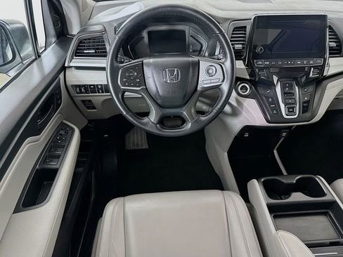 Certified 2024 Honda Odyssey EX-L image 4