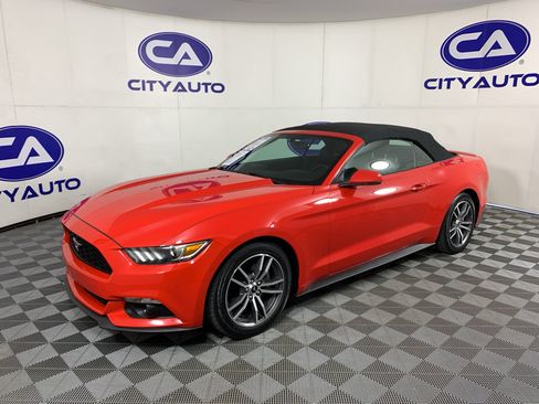 Used 2015 Ford Mustang Premium RWD image 7