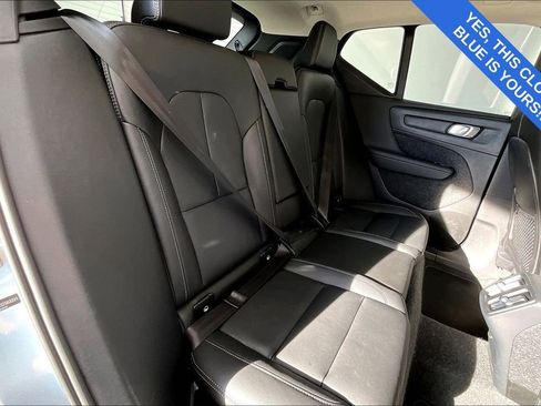 Certified 2025 Volvo XC40 B5 Plus image 35
