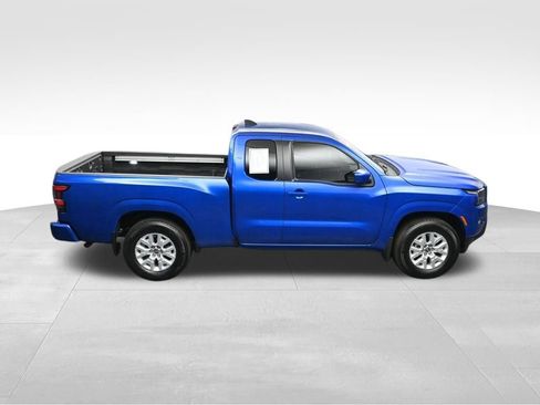 Used 2024 Nissan Frontier SV w/ SV Convenience Package RWD image 37
