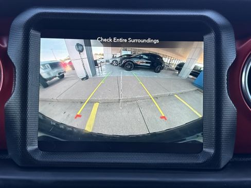 Used 2021 Jeep Wrangler Unlimited Rubicon image 9