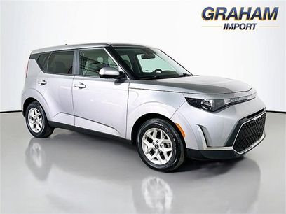 Used 2024 Kia Soul LX w/ Option Group 015