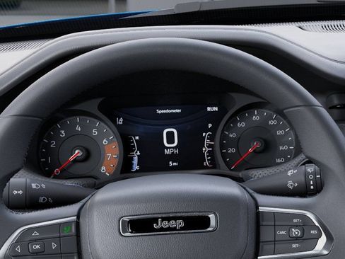 New 2026 Jeep Compass Latitude AWD/4WD image 17