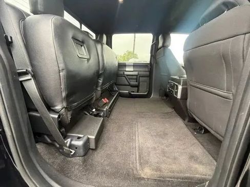 Used 2017 Ford F150 XLT w/ Equipment Group 302A Luxury AWD/4WD image 15