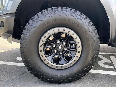 Used 2023 Ford F150 Raptor w/ Raptor Carbon Fiber Package AWD/4WD image 12