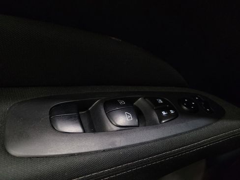 Used 2017 Nissan Pathfinder SV w/ SV Tech Package AWD/4WD image 27