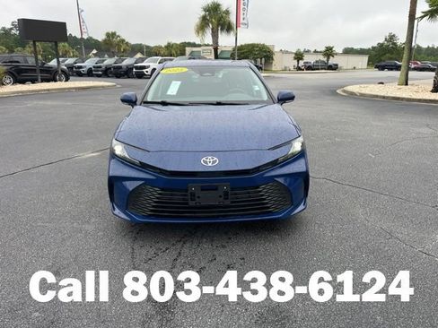 Used 2025 Toyota Camry LE FWD image 34