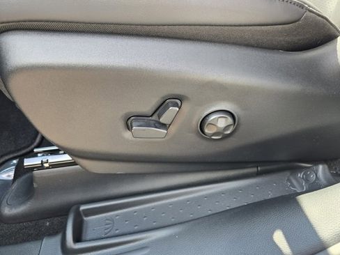 New 2026 Chrysler Pacifica Select image 19