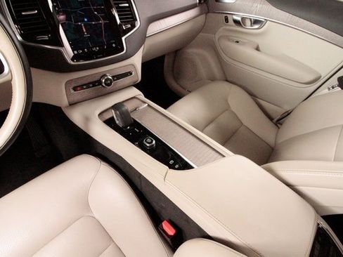 Used 2023 Volvo XC90 T8 Plus w/ Protection Package Premier image 29