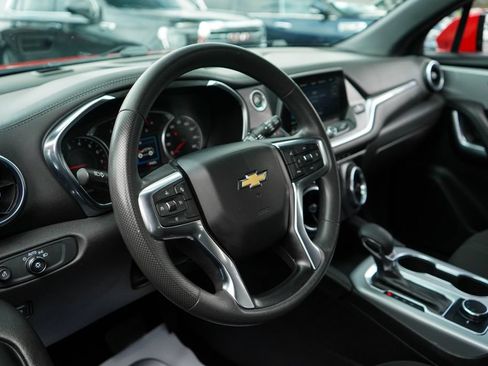 Used 2021 Chevrolet Blazer LT FWD image 5