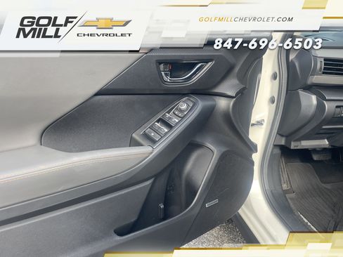 Used 2024 Subaru Crosstrek 2.5i Limited w/ Crosstrek Mirror Package AWD/4WD image 11