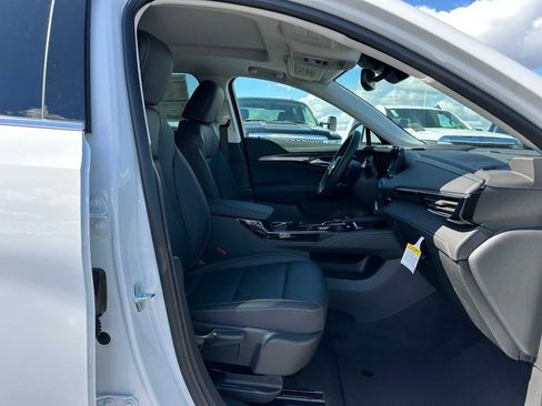New 2025 Buick Envision Preferred image 10