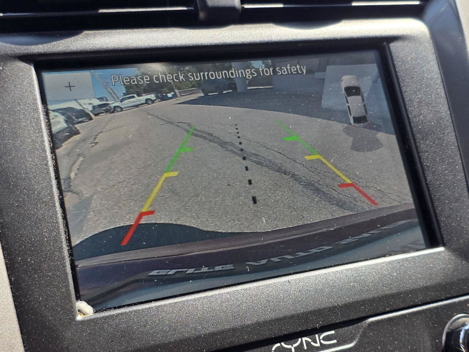 Used 2020 Ford Fusion SE FWD image 22