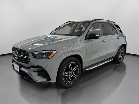 Used 2024 Mercedes-Benz GLE 450 4MATIC image 4