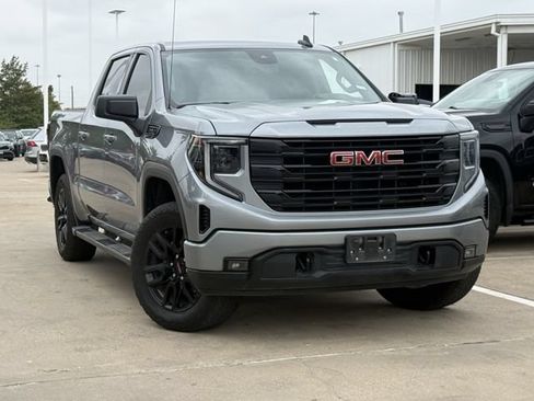 Used 2023 GMC Sierra 1500 Elevation w/ X31 Off-Road Package AWD/4WD image 2
