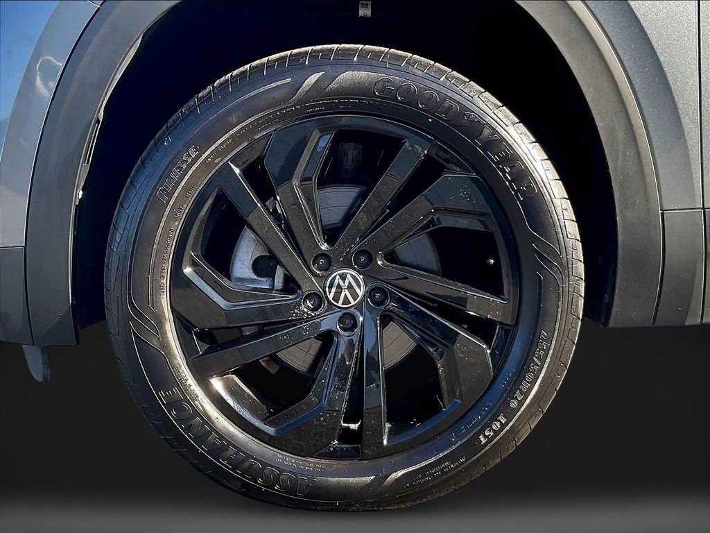 Used 2023 Volkswagen Atlas SE w/ Black Wheel Package AWD/4WD image 35