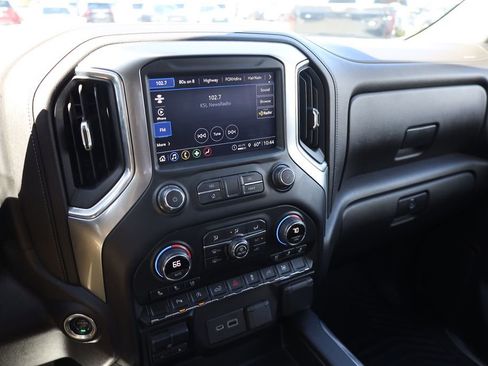Used 2021 Chevrolet Silverado 1500 LTZ AWD/4WD image 15