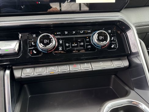 New 2026 GMC Sierra 3500 Denali w/ Denali Reserve Package image 16