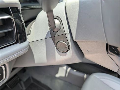 Certified 2023 Lincoln Nautilus Reserve AWD/4WD image 35