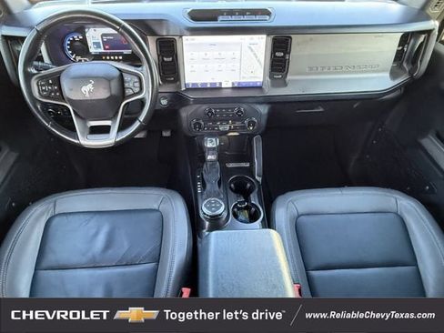 Used 2022 Ford Bronco Outer Banks AWD/4WD image 12