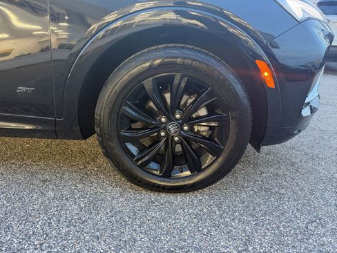 Used 2025 Buick Envista Sport Touring image 24