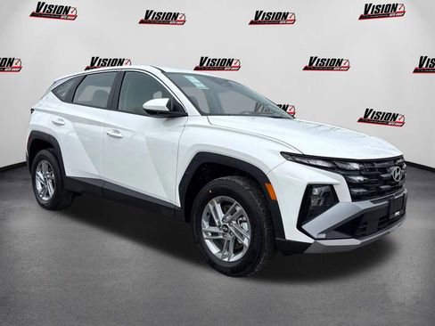 New 2026 Hyundai Tucson SE AWD/4WD image 3